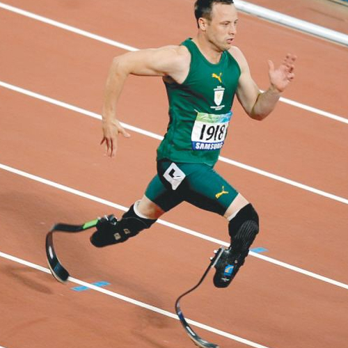 在生活當中穿戴河南假肢要注意什么事項呢(圖1) 在生活當中穿戴河南假肢要注意什么事項呢(圖1)