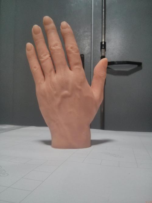 手指假肢安裝時注意事項(xiàng)以及手指假肢價格是多少(圖1) 手指假肢安裝時注意事項(xiàng)以及手指假肢價格是多少(圖1)